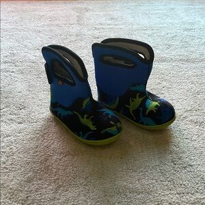 Bogs Blue and Green Rain & Snow Boots Durable Design